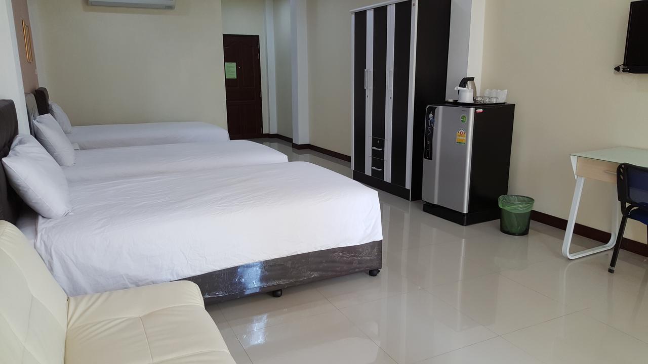Charoensuk Grand Hotel Kabin Buri Exterior photo