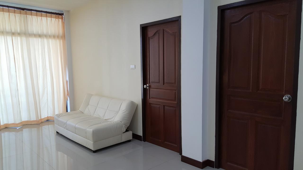 Charoensuk Grand Hotel Kabin Buri Exterior photo